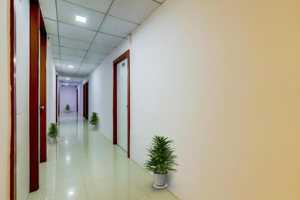 Hotel O Cozy Rooms 수라트 외부 사진